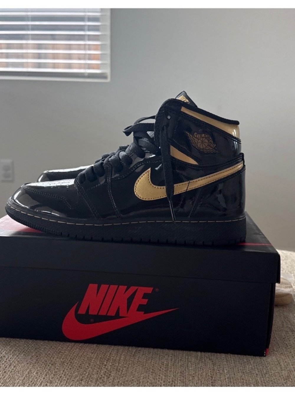 Jordan 1 - Picture 2 of 3